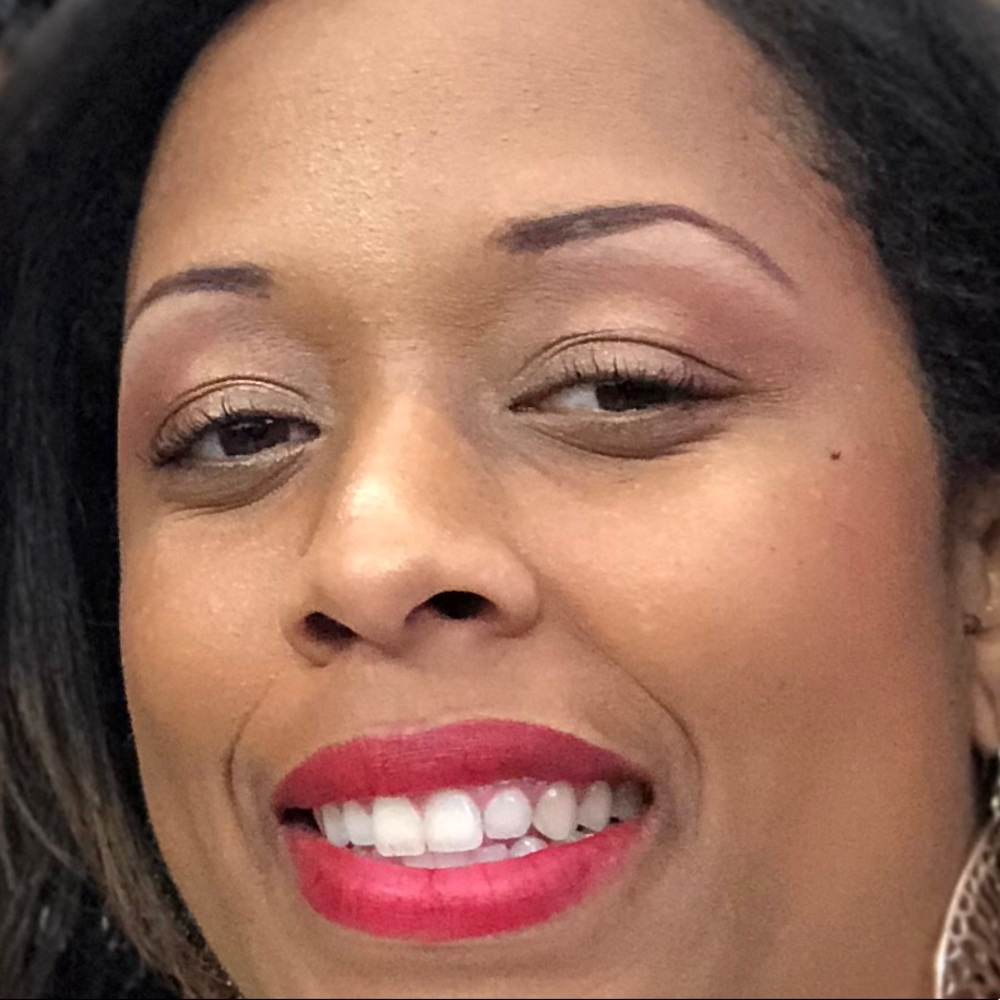 Meet your Posher, Rochelle